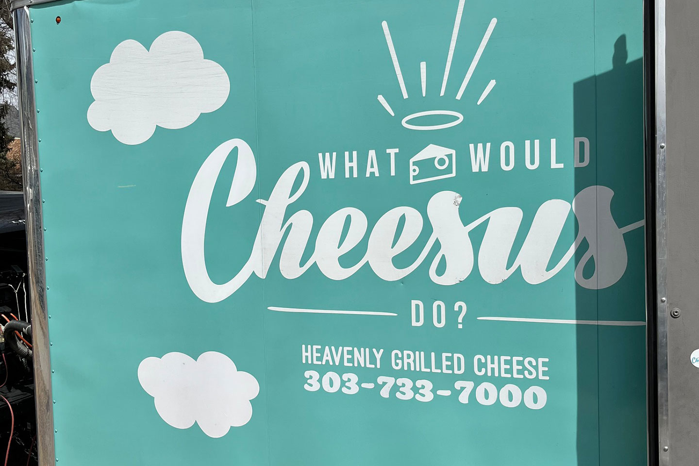 A grilled cheese sandwich is a beautiful thing. Made with the finest cheese and crafted with love, we want to bring you the grilled cheese sandwich of your dreams.
http://whatwouldcheesusdo.com