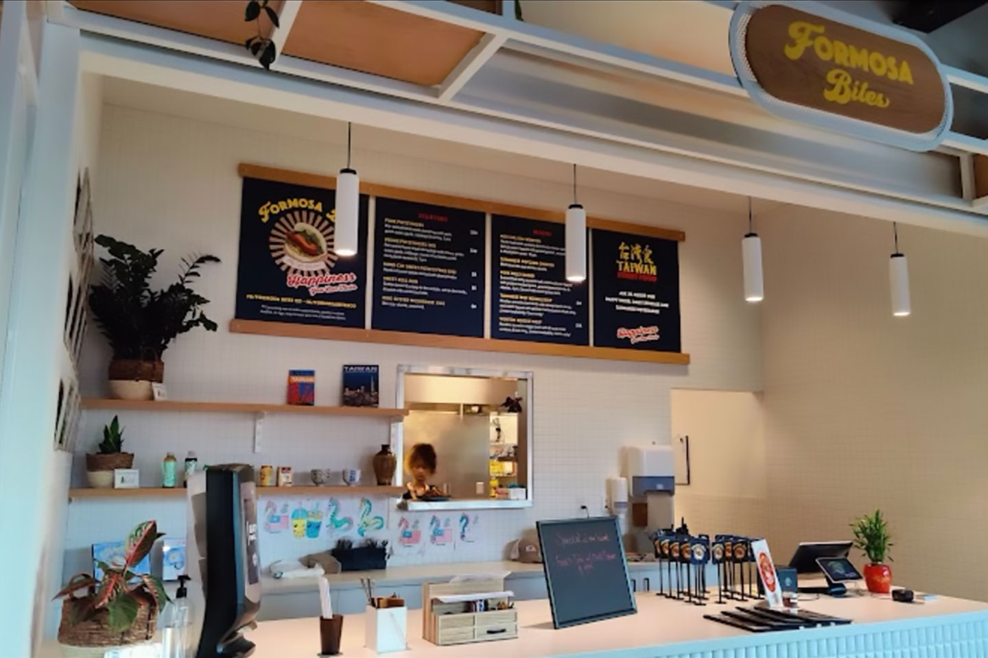 Formosa Bites serves authentic Taiwanese Street Food favorites such as marinated popcorn chicken, handcrafted dumplings, noodle soups and more! Located in The Well: 315 E Pikes Peak Ave Suite 100
https://www.facebook.com/formosabitesco